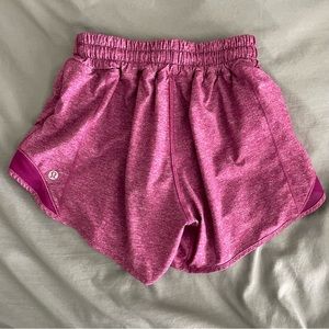 Lululemon Hotty Hot Low-rise 4 inch shorts